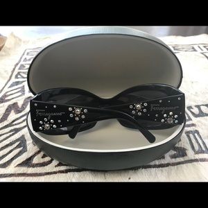 NEW Authentic Ferragamo Sunglasses